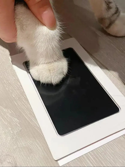 Paw Print Clean