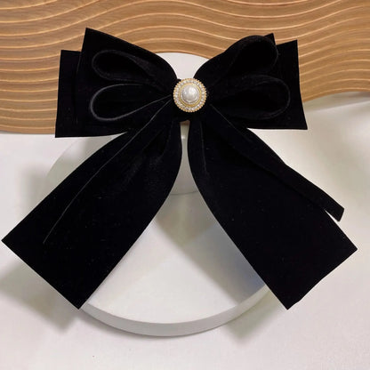 Vintage Velvet Bow with Pearl