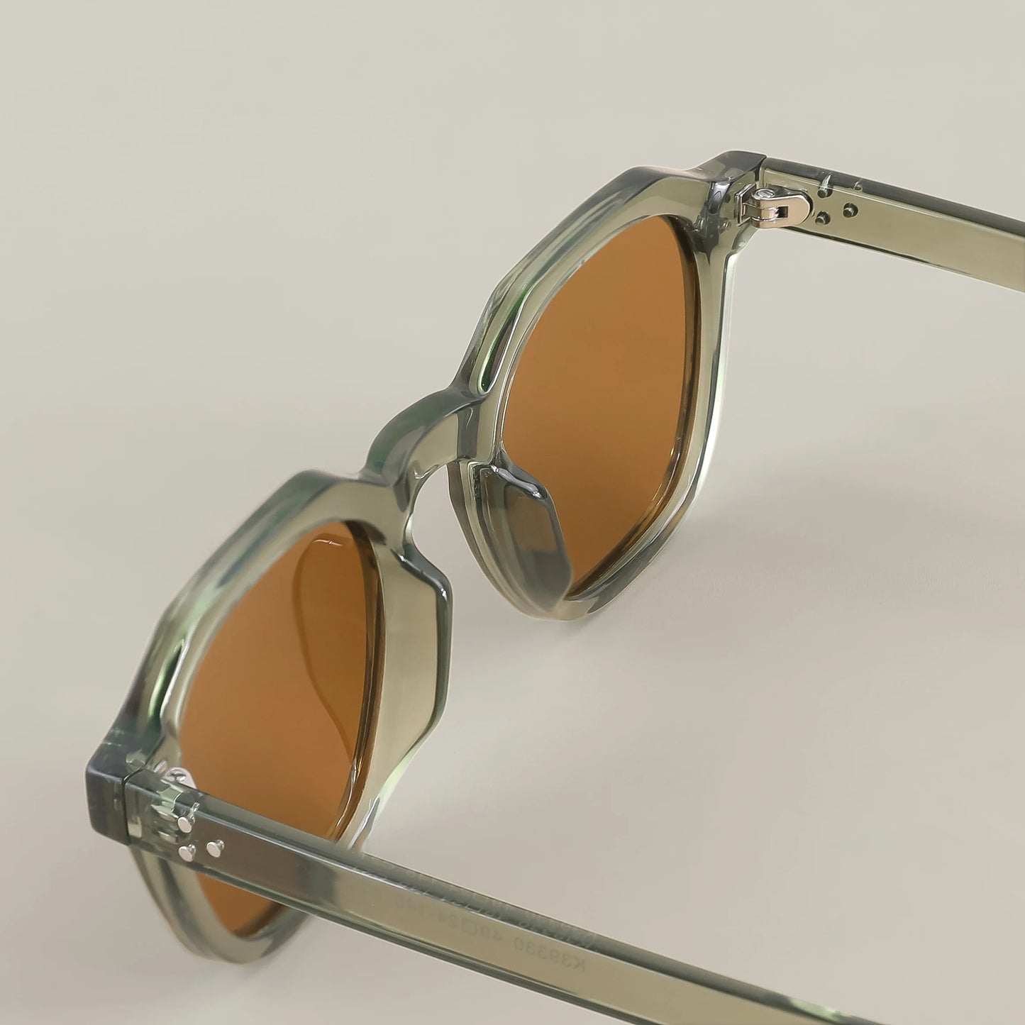 Caterside Retro Sunglasses